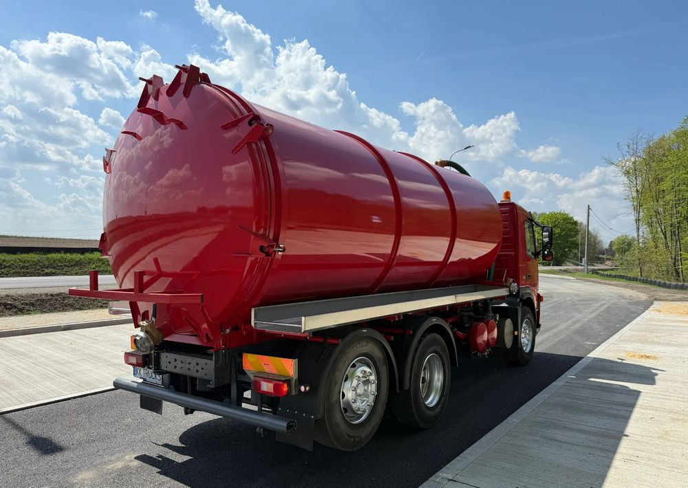 Volvo FM 360 - شاحنة القمامة: صور 4 Volvo FM 360 - شاحنة القمامة: صور 4