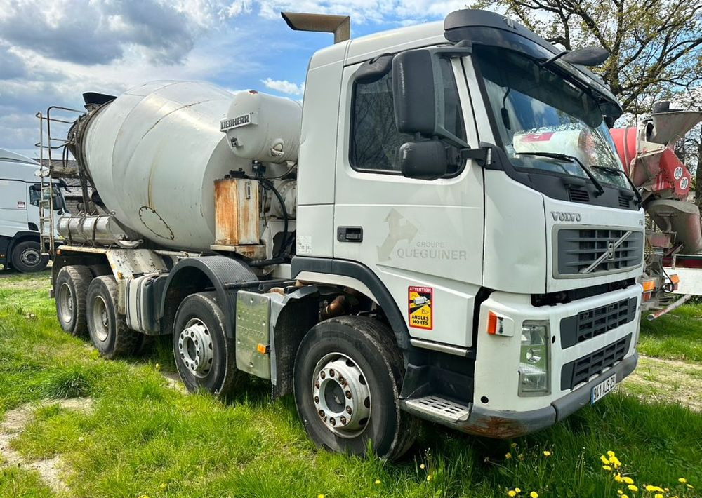 شاحنة خلاطة خرسانة Volvo FM: صور 6