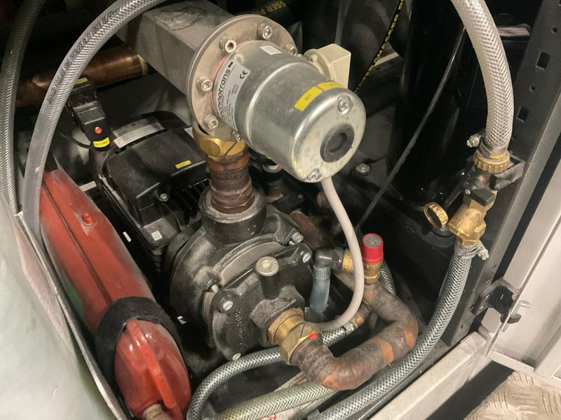 MAN Roland B700_B1 _530 Model R700 3B PLV 5/5 Evolution Elite - آلات البناء: صور 5 MAN Roland B700_B1 _530 Model R700 3B PLV 5/5 Evolution Elite - آلات البناء: صور 5