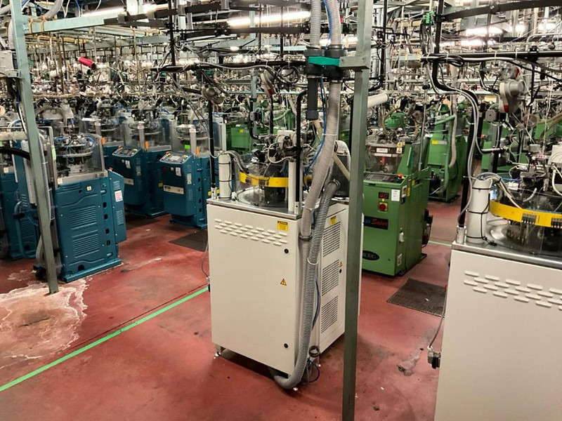 Merz CC4 II - معدات صناعية: صور 3 Merz CC4 II - معدات صناعية: صور 3