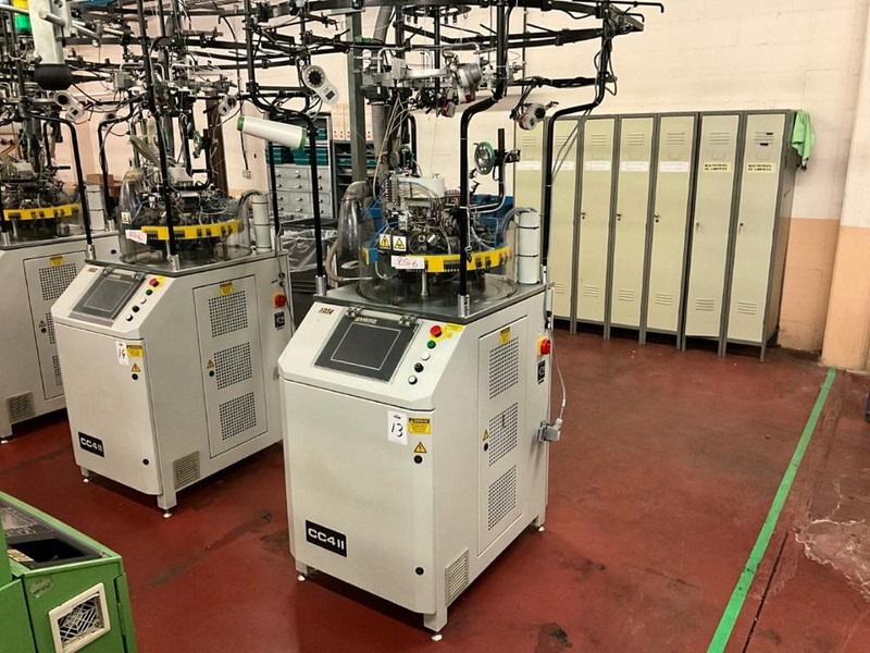 Merz CC4 II - معدات صناعية: صور 1 Merz CC4 II - معدات صناعية: صور 1