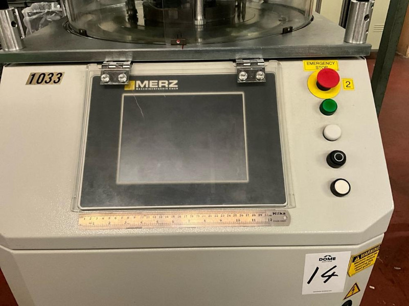 Merz CC4 II - معدات صناعية: صور 5 Merz CC4 II - معدات صناعية: صور 5