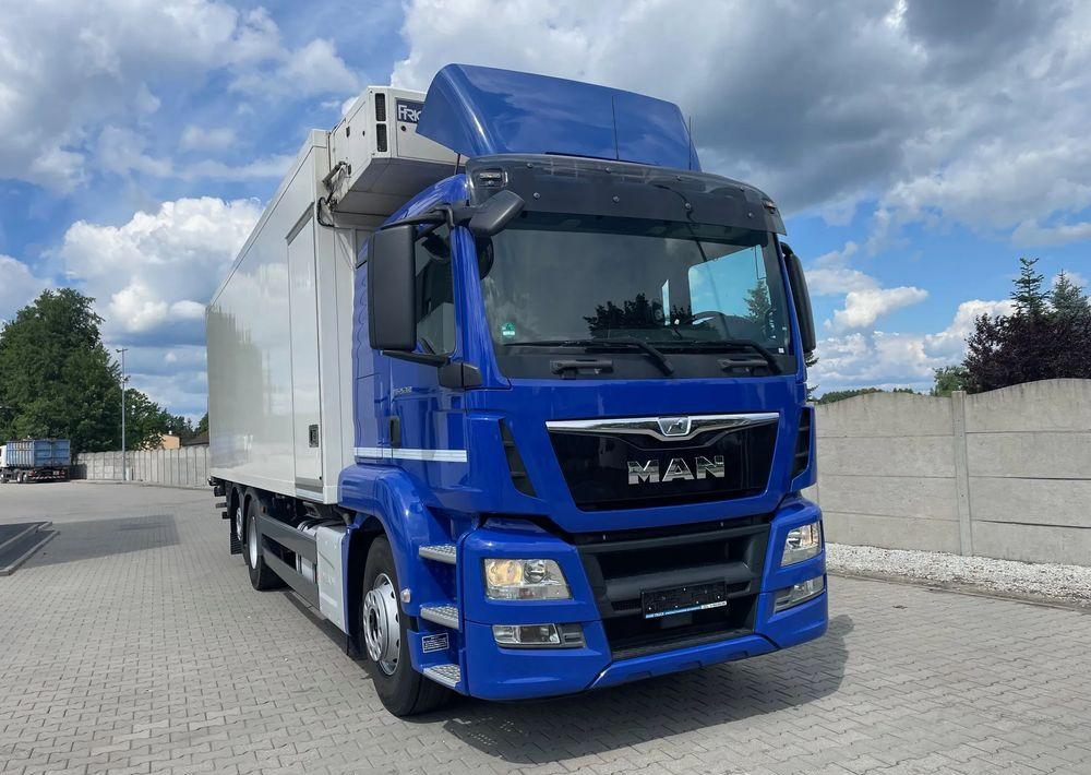 MAN TGS 26.360 CHŁODNIA 8,10m ( 20 europalet ) - مبردة شاحنة: صور 3 MAN TGS 26.360 CHŁODNIA 8,10m ( 20 europalet ) - مبردة شاحنة: صور 3
