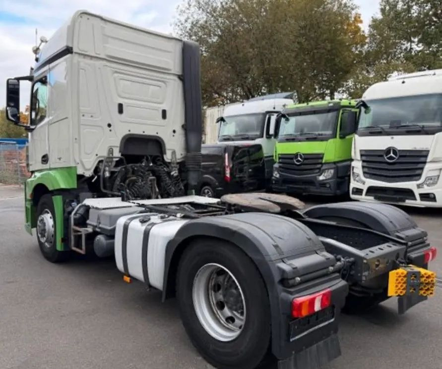 Mercedes-Benz ACTROS 1848 HAD/ 4X4/ HYDRAULIKA - شاحنة جرار: صور 2 Mercedes-Benz ACTROS 1848 HAD/ 4X4/ HYDRAULIKA - شاحنة جرار: صور 2