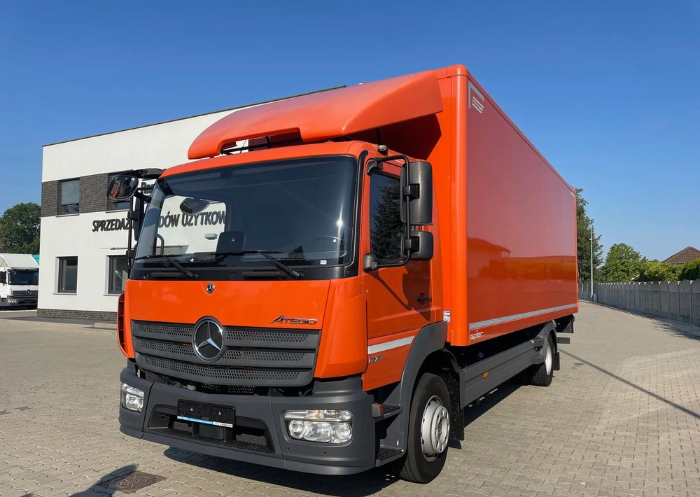 Mercedes-Benz ATEGO 1218 - بصندوق مغلق شاحنة: صور 3 Mercedes-Benz ATEGO 1218 - بصندوق مغلق شاحنة: صور 3