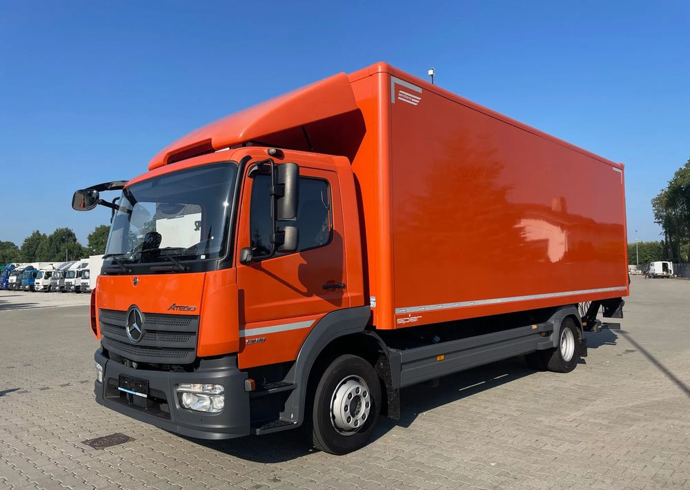 Mercedes-Benz ATEGO 1218 - بصندوق مغلق شاحنة: صور 4 Mercedes-Benz ATEGO 1218 - بصندوق مغلق شاحنة: صور 4