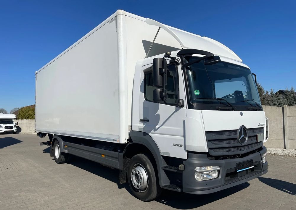 Mercedes-Benz ATEGO 1223 - بصندوق مغلق شاحنة: صور 2 Mercedes-Benz ATEGO 1223 - بصندوق مغلق شاحنة: صور 2
