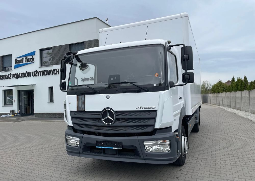 Mercedes-Benz ATEGO 1324/ Ładownośc 7,5 tony/ kontener 6,2m! - شاحنة جرار: صور 1 Mercedes-Benz ATEGO 1324/ Ładownośc 7,5 tony/ kontener 6,2m! - شاحنة جرار: صور 1