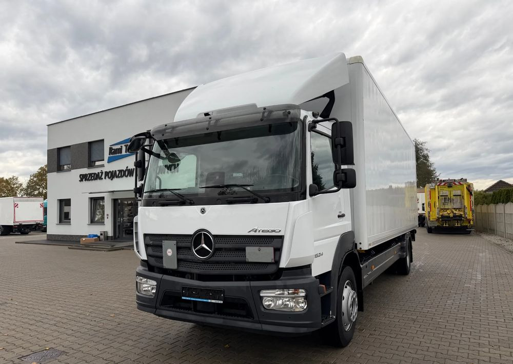 Mercedes-Benz ATEGO 1524 - بصندوق مغلق شاحنة: صور 1 Mercedes-Benz ATEGO 1524 - بصندوق مغلق شاحنة: صور 1