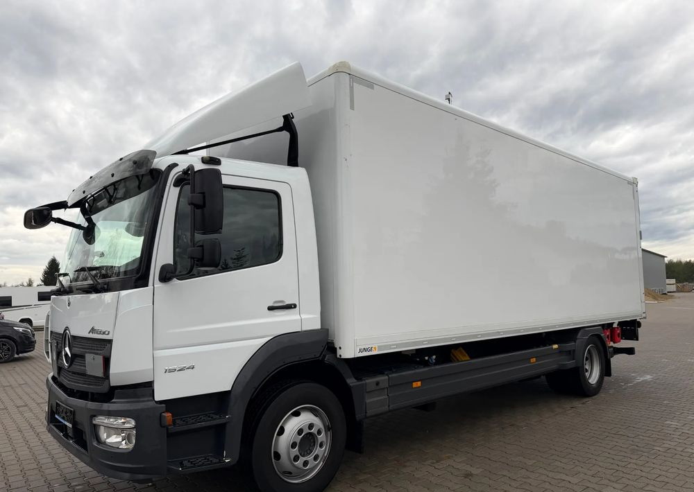 Mercedes-Benz ATEGO 1524 - بصندوق مغلق شاحنة: صور 2 Mercedes-Benz ATEGO 1524 - بصندوق مغلق شاحنة: صور 2
