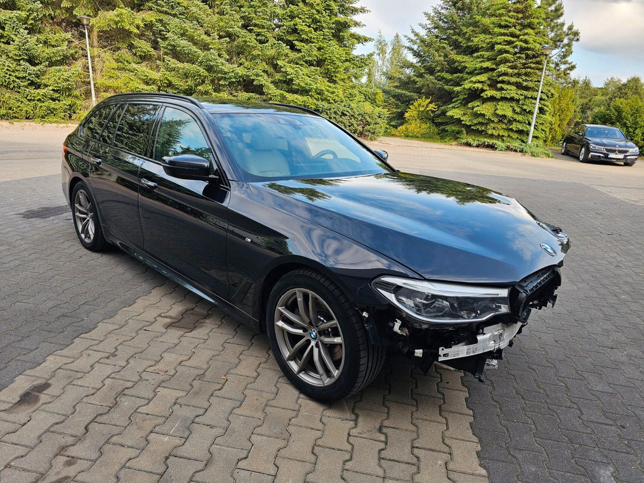 BMW 520 d M Packet Luftsitze Harman-K TOP Ausstatt. - سيارة: صور 1 BMW 520 d M Packet Luftsitze Harman-K TOP Ausstatt. - سيارة: صور 1