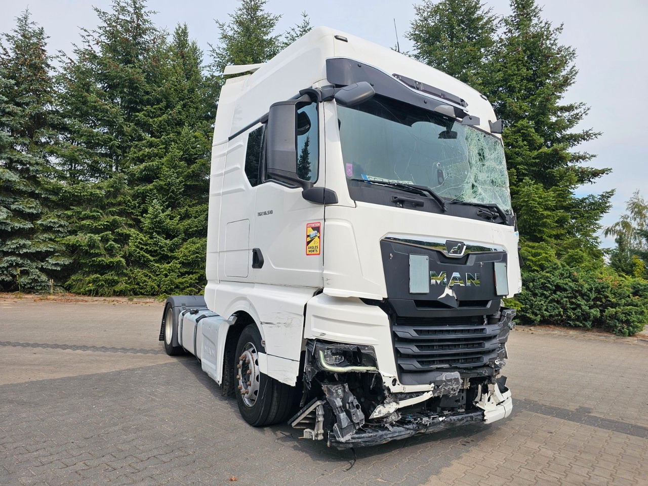 MAN TGX 18.510 XXL INTARDER - Motor , Rahmen 100% OK - شاحنة جرار: صور 2 MAN TGX 18.510 XXL INTARDER - Motor , Rahmen 100% OK - شاحنة جرار: صور 2