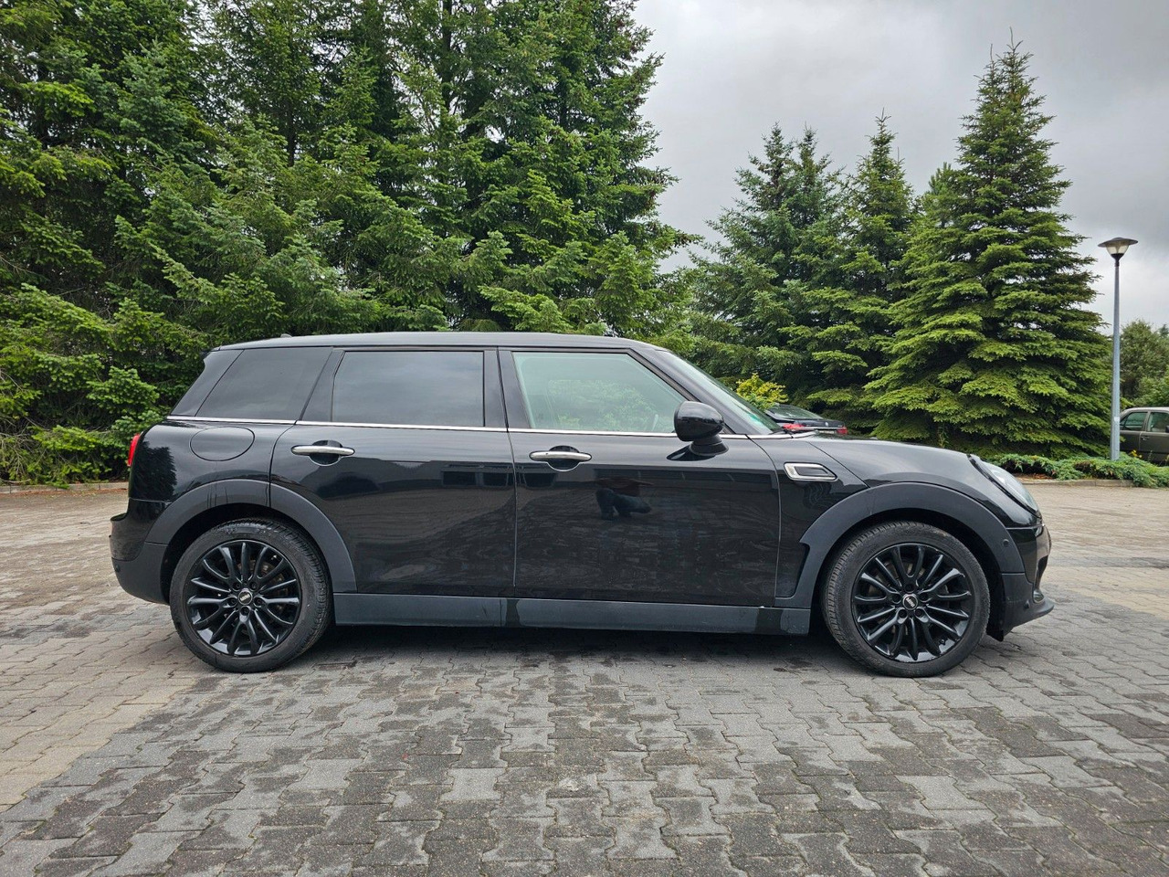 MINI Cooper D Clubman Automatik Harman/Kardon - سيارة: صور 4 MINI Cooper D Clubman Automatik Harman/Kardon - سيارة: صور 4