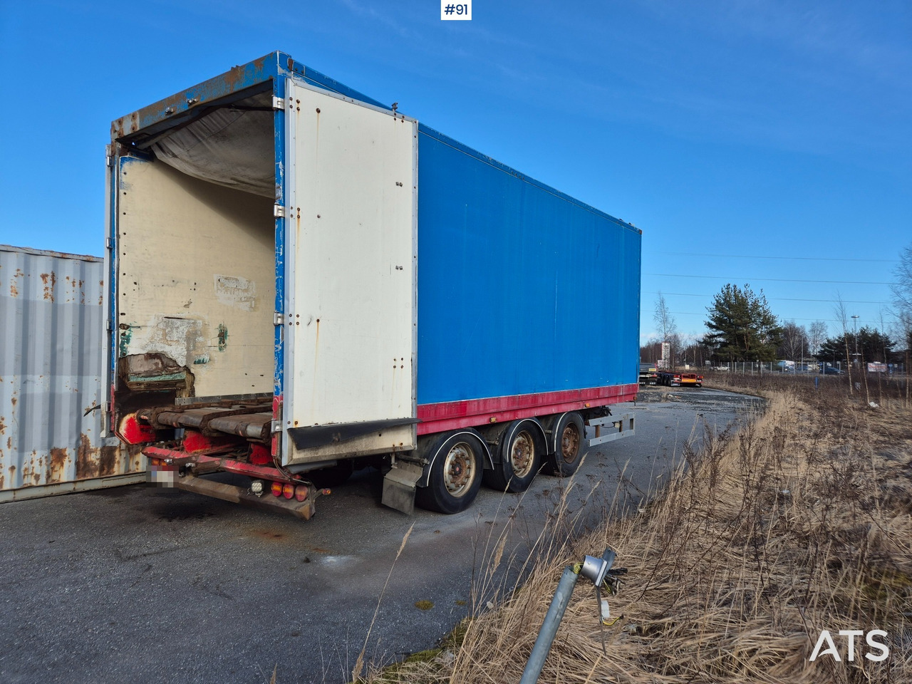 BPW Keskiakseliperävaunu - بصندوق مغلق مقطورة: صور 1 BPW Keskiakseliperävaunu - بصندوق مغلق مقطورة: صور 1