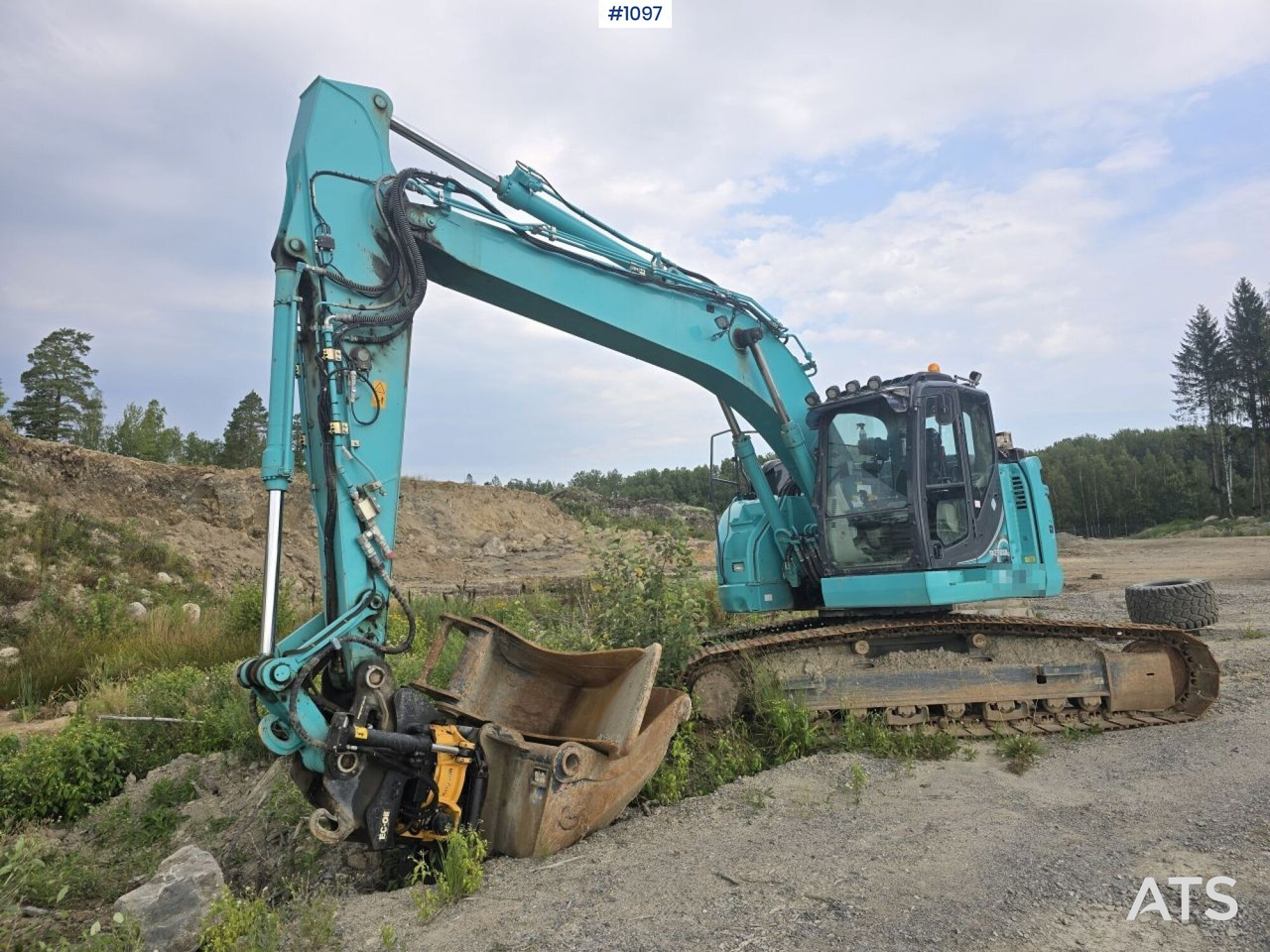 Kobelco SK230SRLC-5E 3D-koneohjauksella - حفارات زحافة: صور 2 Kobelco SK230SRLC-5E 3D-koneohjauksella - حفارات زحافة: صور 2