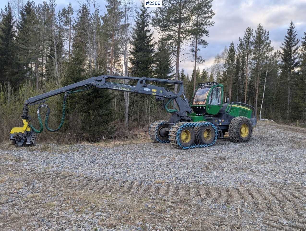 Harvester John Deere 1170G - الحصادات: صور 1 Harvester John Deere 1170G - الحصادات: صور 1