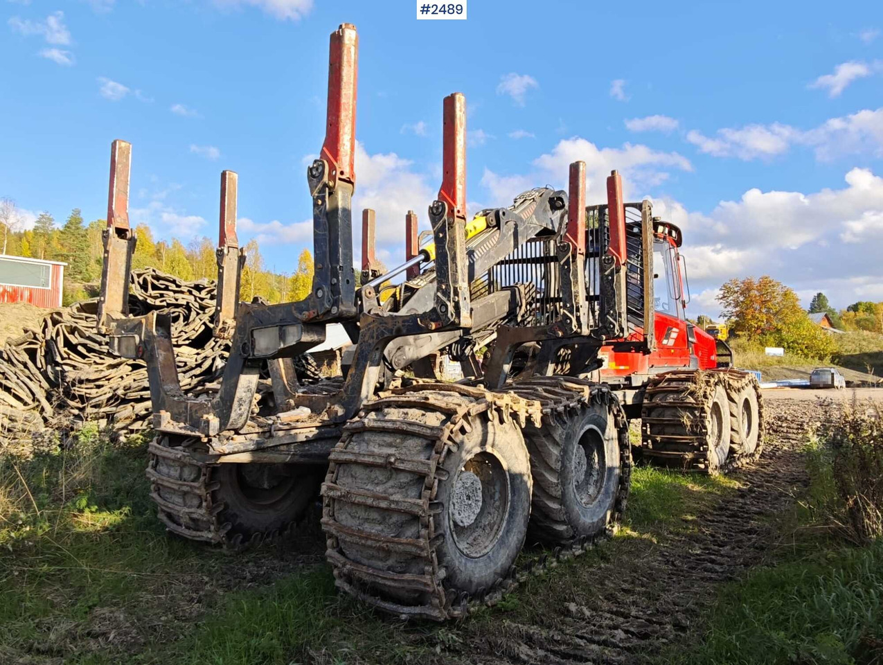 شاحنات نقل الأخشاب في الغابات Komatsu 895 Forwarder (VIDEO): صور 7 شاحنات نقل الأخشاب في الغابات Komatsu 895 Forwarder (VIDEO): صور 7