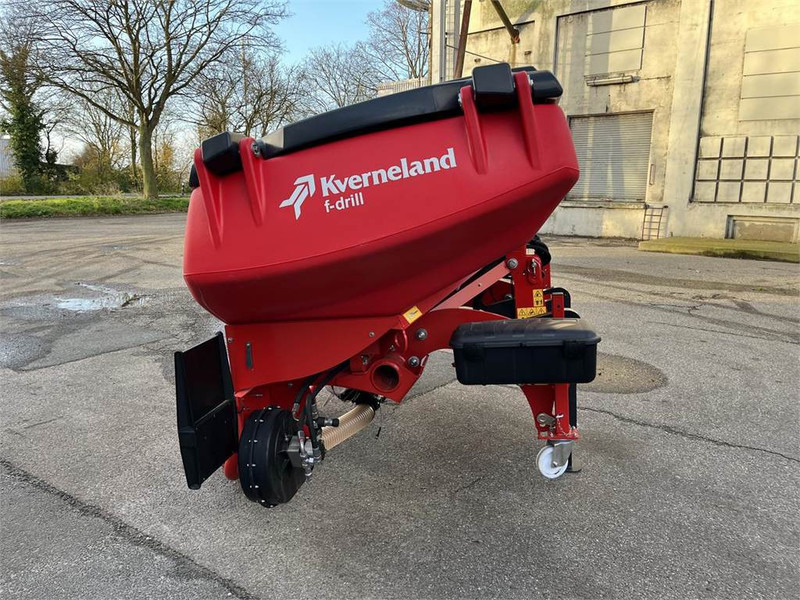 Kverneland F Drill Maxi 2200 Liter - الة بذر: صور 3 Kverneland F Drill Maxi 2200 Liter - الة بذر: صور 3