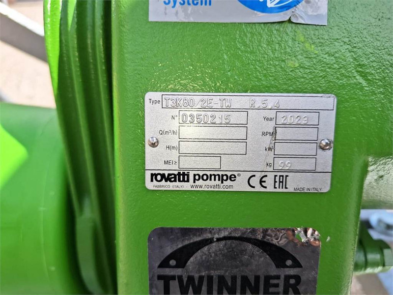 Rovatti T3K80/2E PTO pomp op bok - آلة الرش المعلقة: صور 5 Rovatti T3K80/2E PTO pomp op bok - آلة الرش المعلقة: صور 5