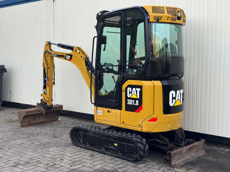 Caterpillar 301.8 NextGen - حفارة مصغرة: صور 3 Caterpillar 301.8 NextGen - حفارة مصغرة: صور 3