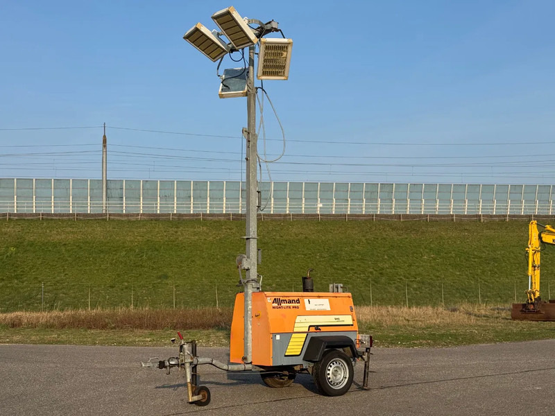 Doosan Allmand Night-Light Pro mobiele lichtmast LED - ابراج اضاءة: صور 1 Doosan Allmand Night-Light Pro mobiele lichtmast LED - ابراج اضاءة: صور 1