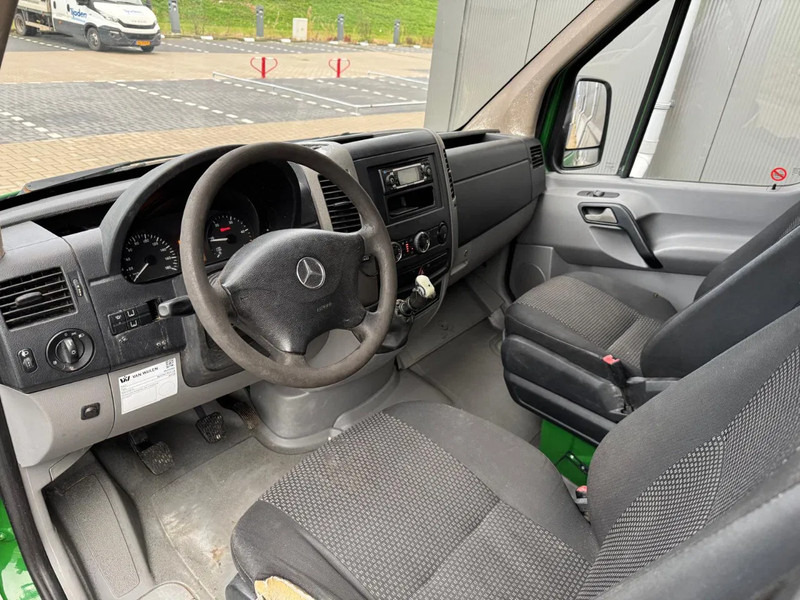 تأجير Mercedes-Benz Sprinter 311 311 CDI 2.2 pick-up bakwagen Mercedes-Benz Sprinter 311 311 CDI 2.2 pick-up bakwagen: صور 10 تأجير Mercedes-Benz Sprinter 311 311 CDI 2.2 pick-up bakwagen Mercedes-Benz Sprinter 311 311 CDI 2.2 pick-up bakwagen: صور 10