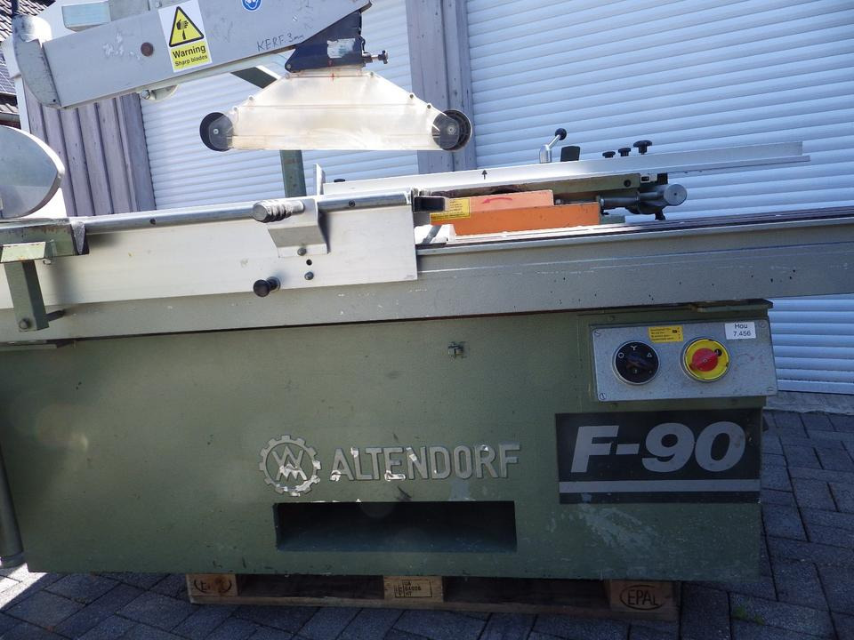 2 x Formatkreissäge mit Vorritzer Altendorf F90 und ROBLAND E300 - آلة النجارة: صور 1 2 x Formatkreissäge mit Vorritzer Altendorf F90 und ROBLAND E300 - آلة النجارة: صور 1