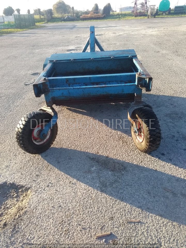 BRUNET BROYEUR A SARMENTS BRM 125 - التقطيع جزازة/ ماكينات قطع الحشائش: صور 2 BRUNET BROYEUR A SARMENTS BRM 125 - التقطيع جزازة/ ماكينات قطع الحشائش: صور 2