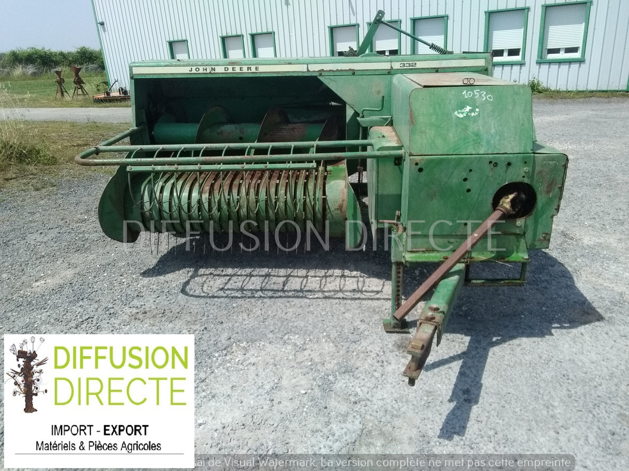 JOHN DEERE PRESSE MOYENNE DENSITE 332 - مكبس القش الدائري: صور 1 JOHN DEERE PRESSE MOYENNE DENSITE 332 - مكبس القش الدائري: صور 1