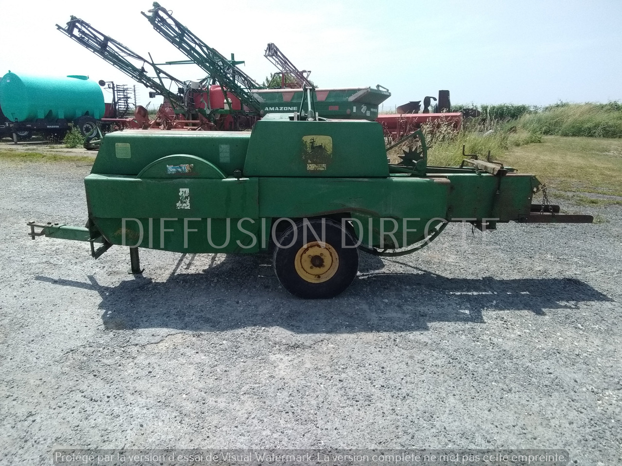 JOHN DEERE PRESSE MOYENNE DENSITE 332 - مكبس القش الدائري: صور 2 JOHN DEERE PRESSE MOYENNE DENSITE 332 - مكبس القش الدائري: صور 2