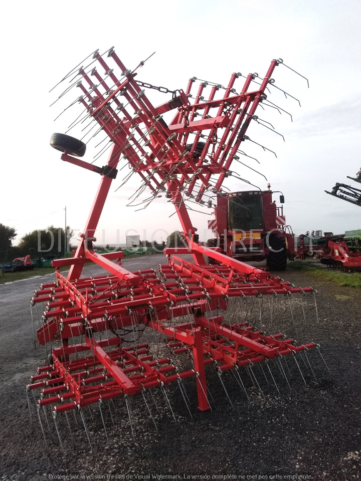 KLIMZA HERSE ETRILLE 9M - مشط العشب: صور 2 KLIMZA HERSE ETRILLE 9M - مشط العشب: صور 2