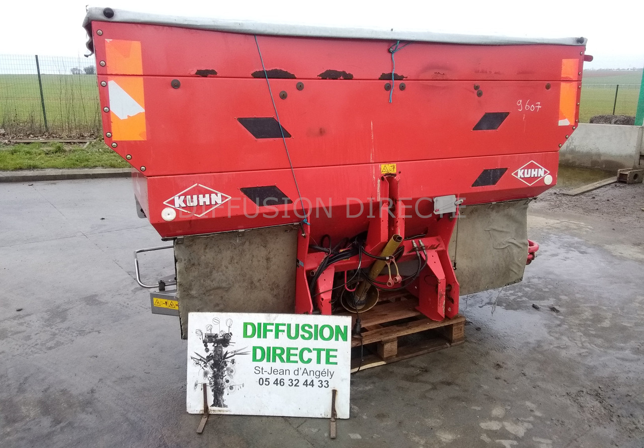 KUHN DISTRIBUTEUR D'ENGRAIS MDS 1141 - آلة رش الأسمدة: صور 1 KUHN DISTRIBUTEUR D'ENGRAIS MDS 1141 - آلة رش الأسمدة: صور 1