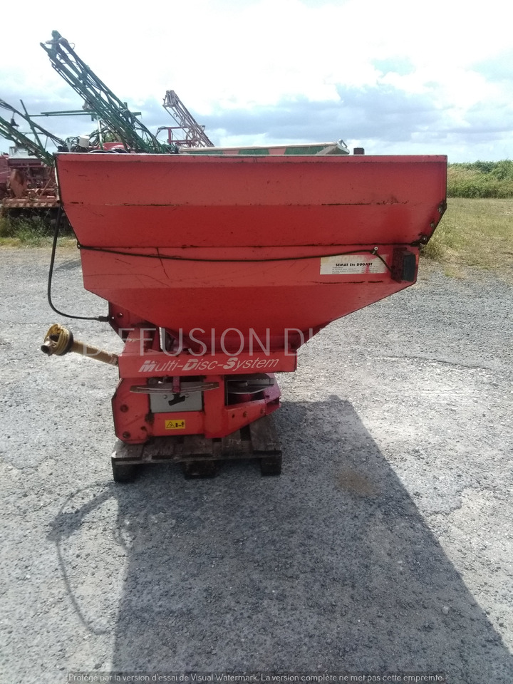 KUHN DISTRIBUTEUR D'ENGRAIS MDS 921 - آلة رش الأسمدة: صور 3 KUHN DISTRIBUTEUR D'ENGRAIS MDS 921 - آلة رش الأسمدة: صور 3