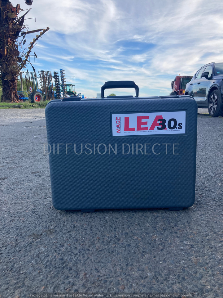MAGE ATTACHEUR ELECTRIQUE LEA 30.S - معدات البناء: صور 2 MAGE ATTACHEUR ELECTRIQUE LEA 30.S - معدات البناء: صور 2