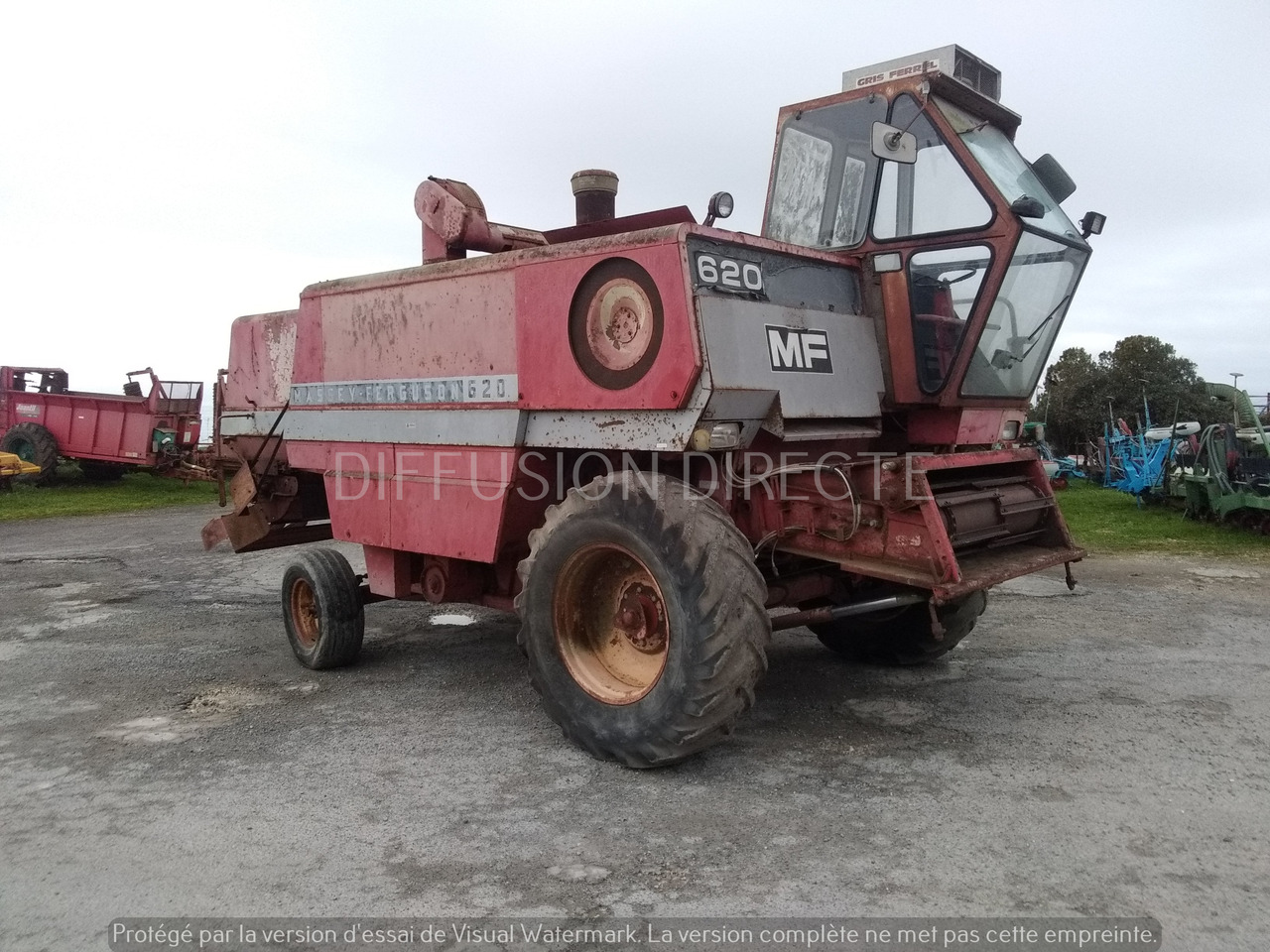MASSEY FERGUSON MOISSONNEUSE BATTEUSE 620 - حصادة شاملة: صور 2 MASSEY FERGUSON MOISSONNEUSE BATTEUSE 620 - حصادة شاملة: صور 2
