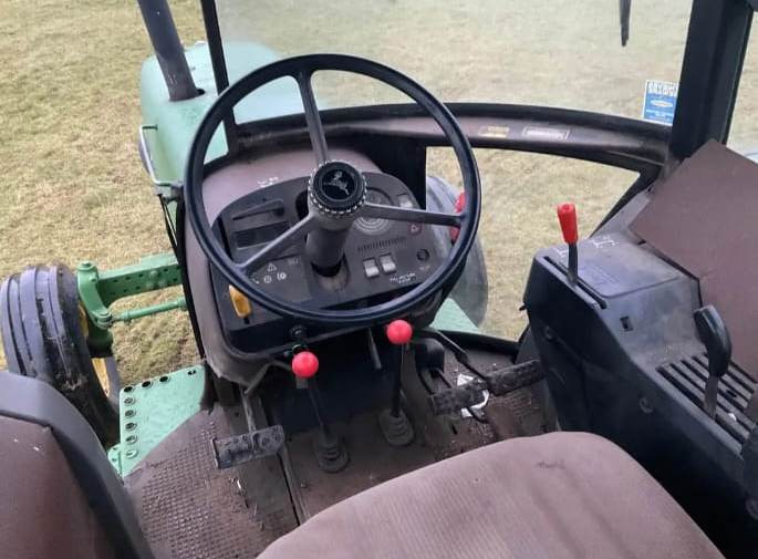 1988 John Deere 2650 2wd tractor - جرار: صور 3 1988 John Deere 2650 2wd tractor - جرار: صور 3