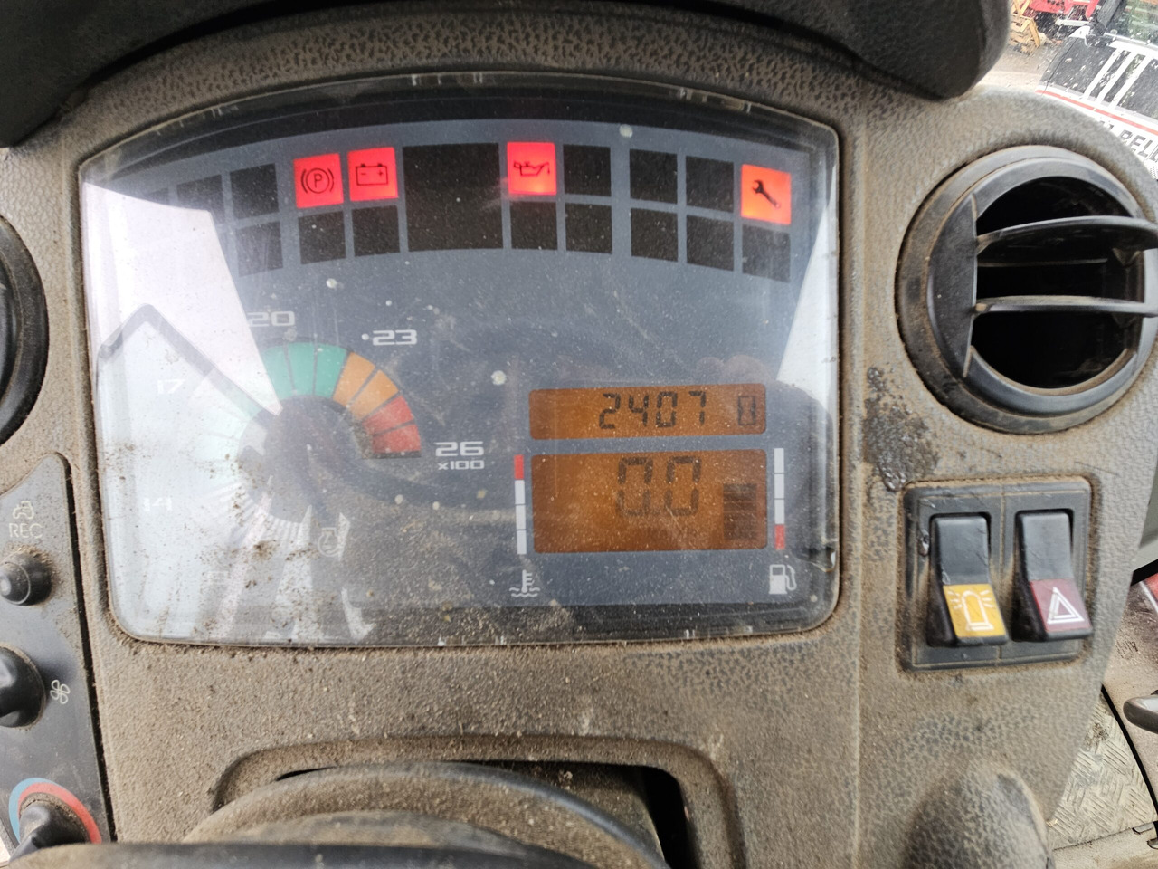 جرار Claas 2007 Area 577 ATZ, Only 2407 Hours: صور 6