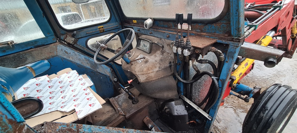 Ford 4600 - جرار: صور 4 Ford 4600 - جرار: صور 4