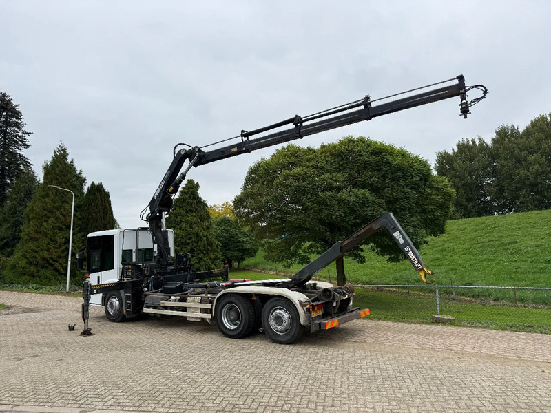 Mercedes-Benz Econic Hiab 220-Hooklift-6x2-Remote - شاحنة كرين: صور 3 Mercedes-Benz Econic Hiab 220-Hooklift-6x2-Remote - شاحنة كرين: صور 3