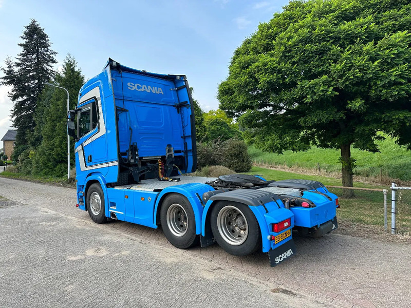 Scania S650 Full air-retarder 310 WB - شاحنة جرار: صور 3 Scania S650 Full air-retarder 310 WB - شاحنة جرار: صور 3