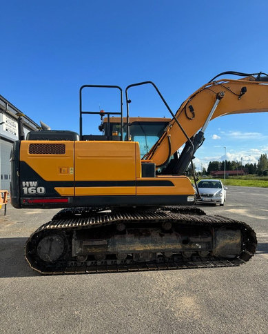 HyundaiHX160L + Engcon - حفارات زحافة: صور 5 HyundaiHX160L + Engcon - حفارات زحافة: صور 5