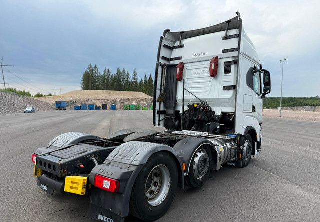 Iveco S-Way 460 LNG 6x2 - شاحنة جرار: صور 5 Iveco S-Way 460 LNG 6x2 - شاحنة جرار: صور 5
