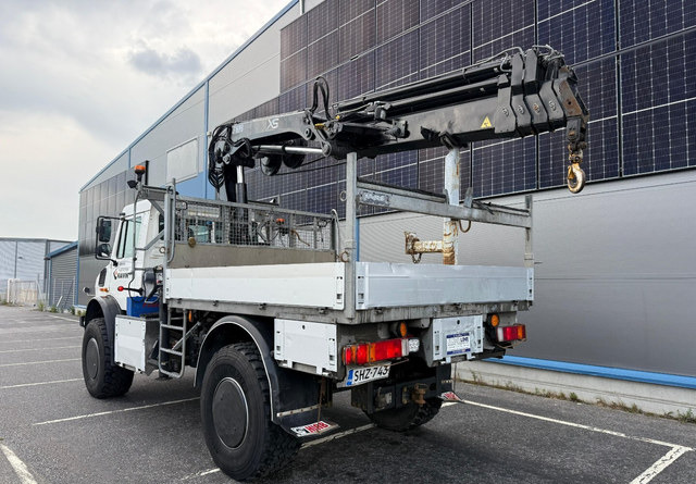 Mercedes-BenzUnimog U5000 + Hiab 099 E-4 - شاحنات مسطحة, شاحنة كرين: صور 3 Mercedes-BenzUnimog U5000 + Hiab 099 E-4 - شاحنات مسطحة, شاحنة كرين: صور 3