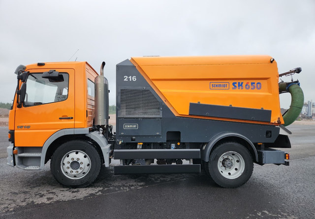 SchmidtSK650 Atego 85kmh/h - سياره كنس شوارع: صور 2 SchmidtSK650 Atego 85kmh/h - سياره كنس شوارع: صور 2