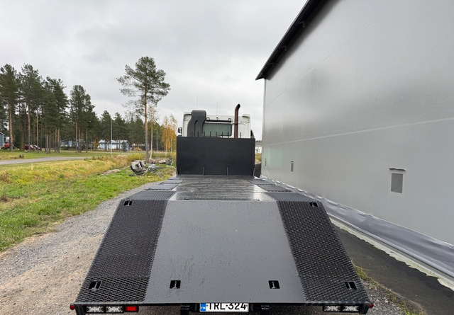 SisuR500 10x4 - شاحنات مسطحة: صور 4 SisuR500 10x4 - شاحنات مسطحة: صور 4