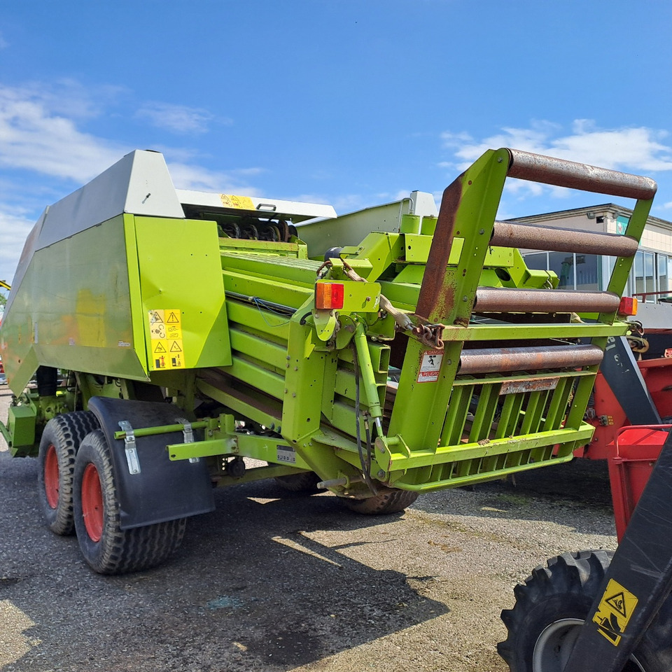 CLAAS QUADRANT 2200 - مكبس البالات المستطيله: صور 5 CLAAS QUADRANT 2200 - مكبس البالات المستطيله: صور 5