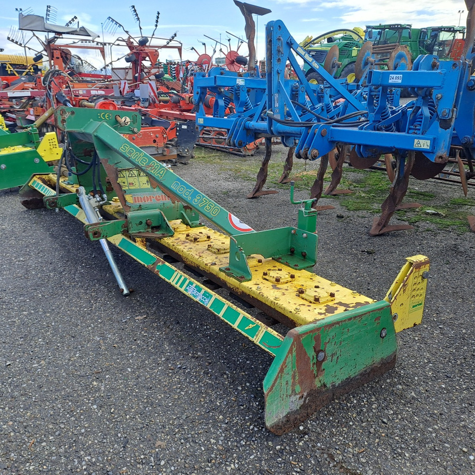 ERPICE ROTANTE MORENI SERIE MA MOD 3750 - محراث الدوار: صور 1 ERPICE ROTANTE MORENI SERIE MA MOD 3750 - محراث الدوار: صور 1