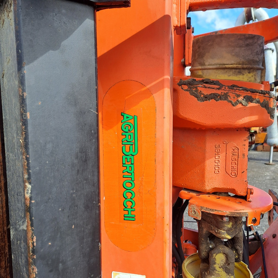 ERPICE ROTANTE PIEGHEVOLE MASCHIO AQUILA 5000 - محراث الدوار: صور 3 ERPICE ROTANTE PIEGHEVOLE MASCHIO AQUILA 5000 - محراث الدوار: صور 3