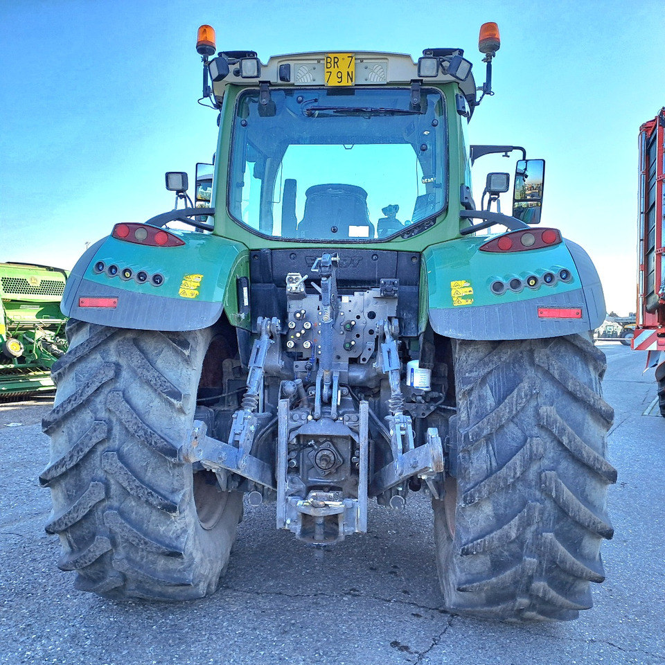 FENDT 720 VARIO PROFI - جرار: صور 4 FENDT 720 VARIO PROFI - جرار: صور 4