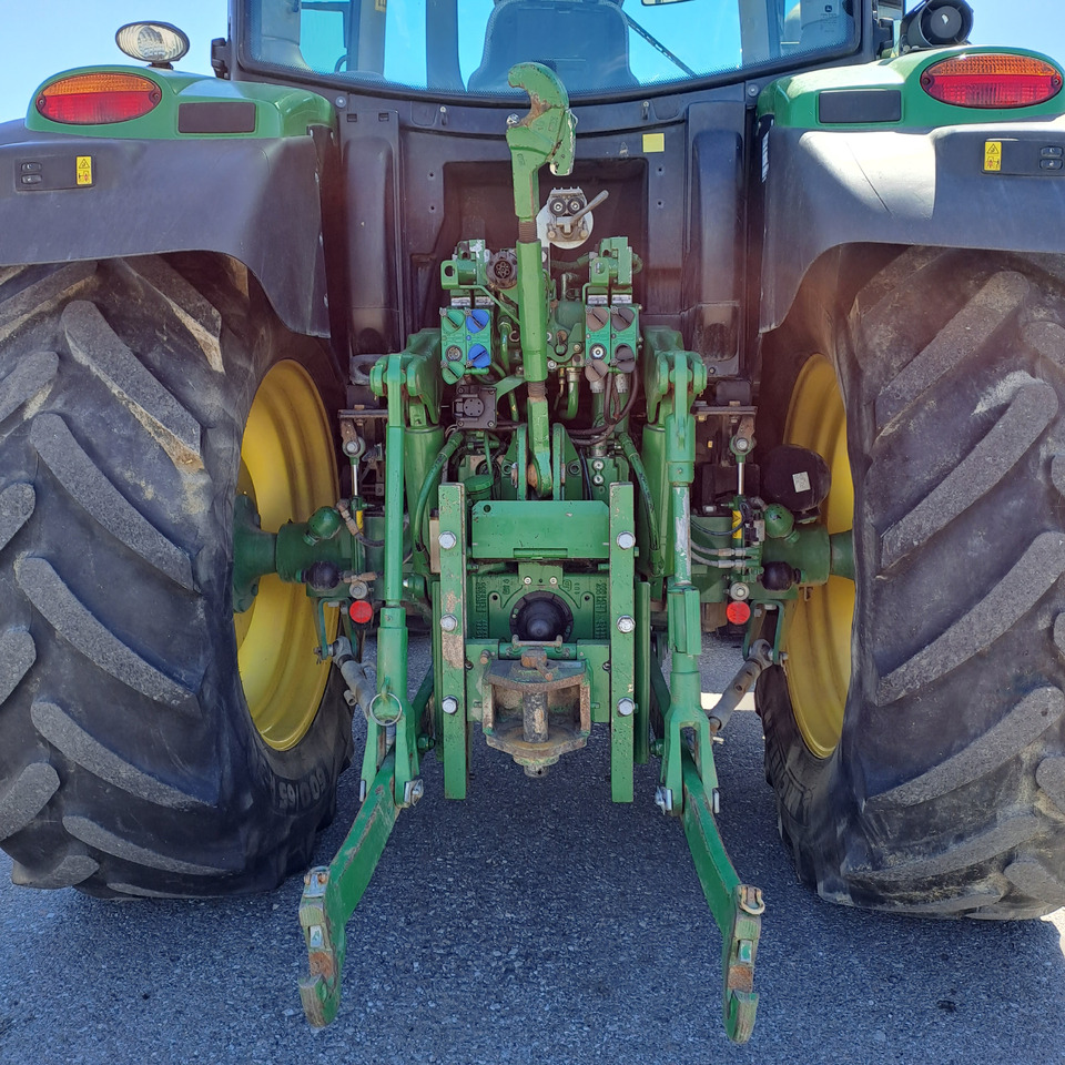 JOHN DEERE 6125R - جرار: صور 5 JOHN DEERE 6125R - جرار: صور 5
